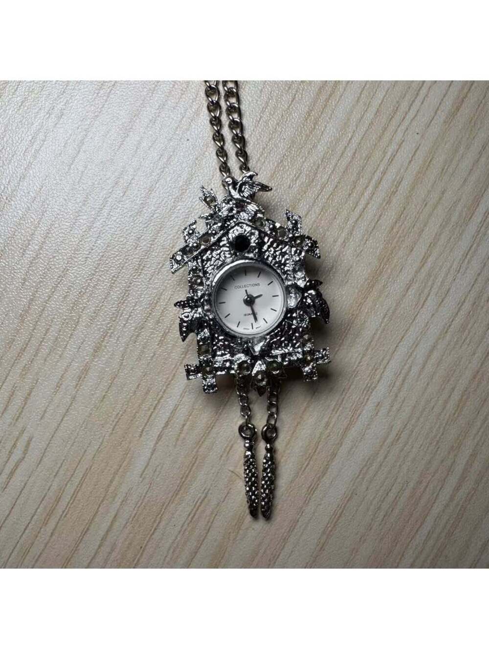 Vintage Cuckoo Clock Pendant Watch Necklace 28” Silver Tone